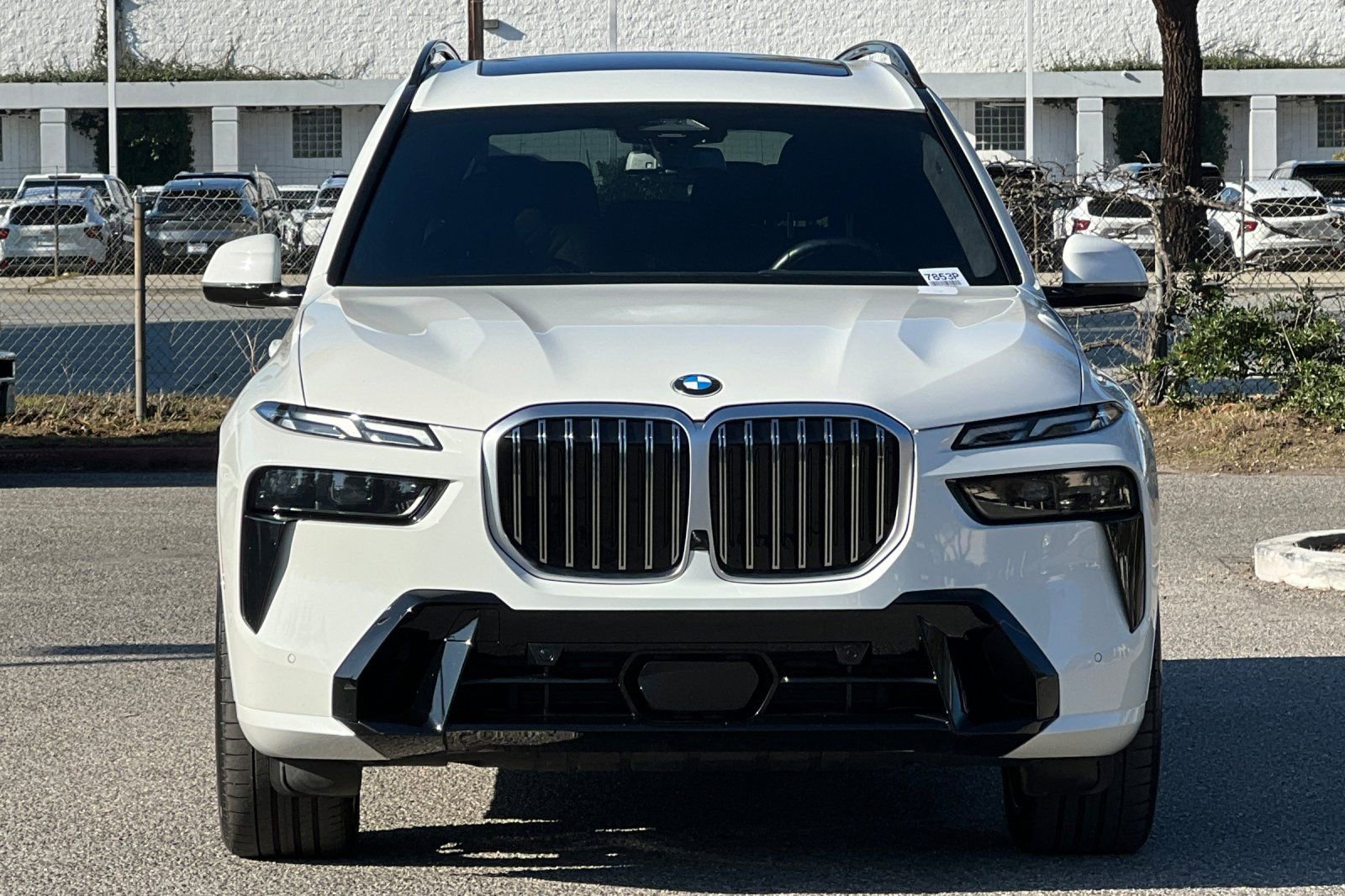 Used 2023 BMW X7 xDrive40i w/ M Sport Package image 9