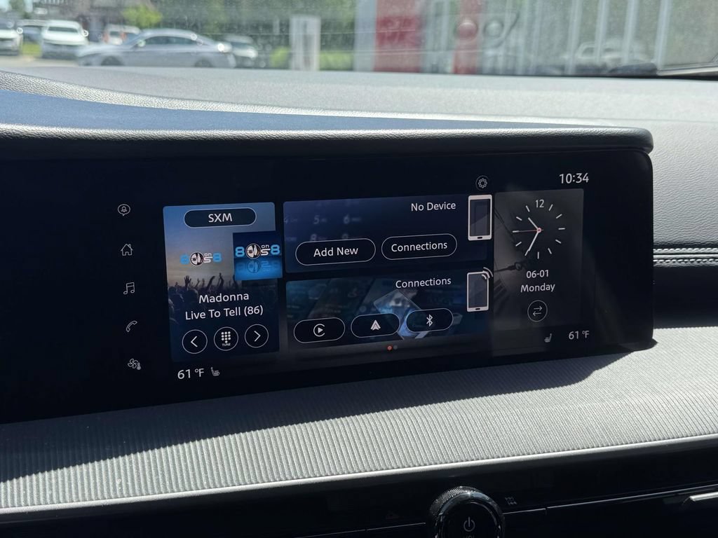 Certified 2025 Nissan Murano SV AWD/4WD image 26