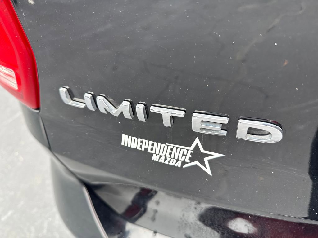 Used 2017 Ford Explorer Limited w/ Equipment Group 301A image 32