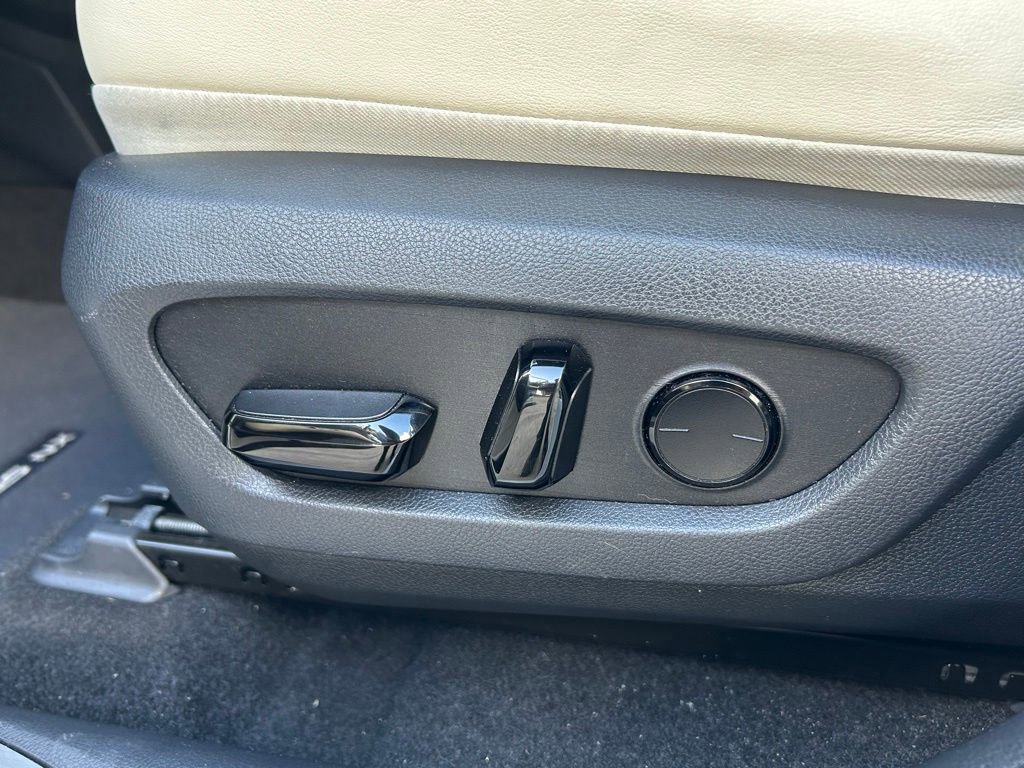 Used 2022 Lexus NX 250 FWD image 17