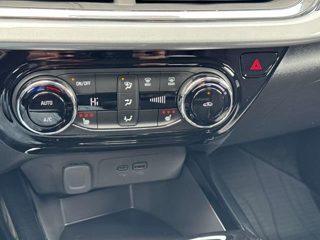 New 2025 Chevrolet Trax LT w/ Driver Confidence Package image 24