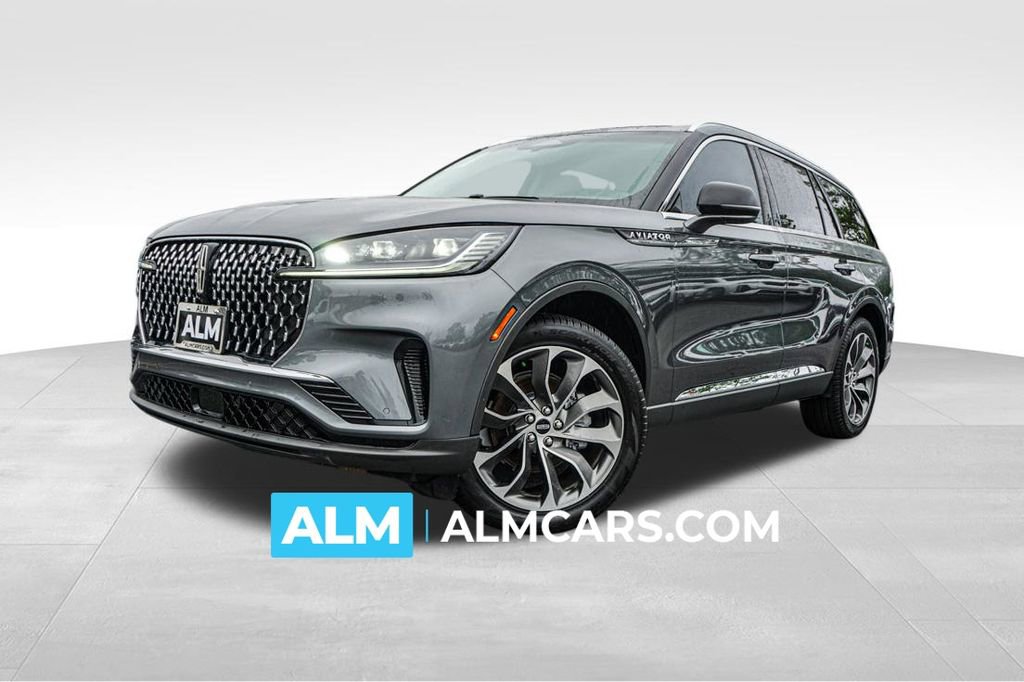 Used 2025 Lincoln Aviator Reserve w/ Illumination Package AWD/4WD image 1