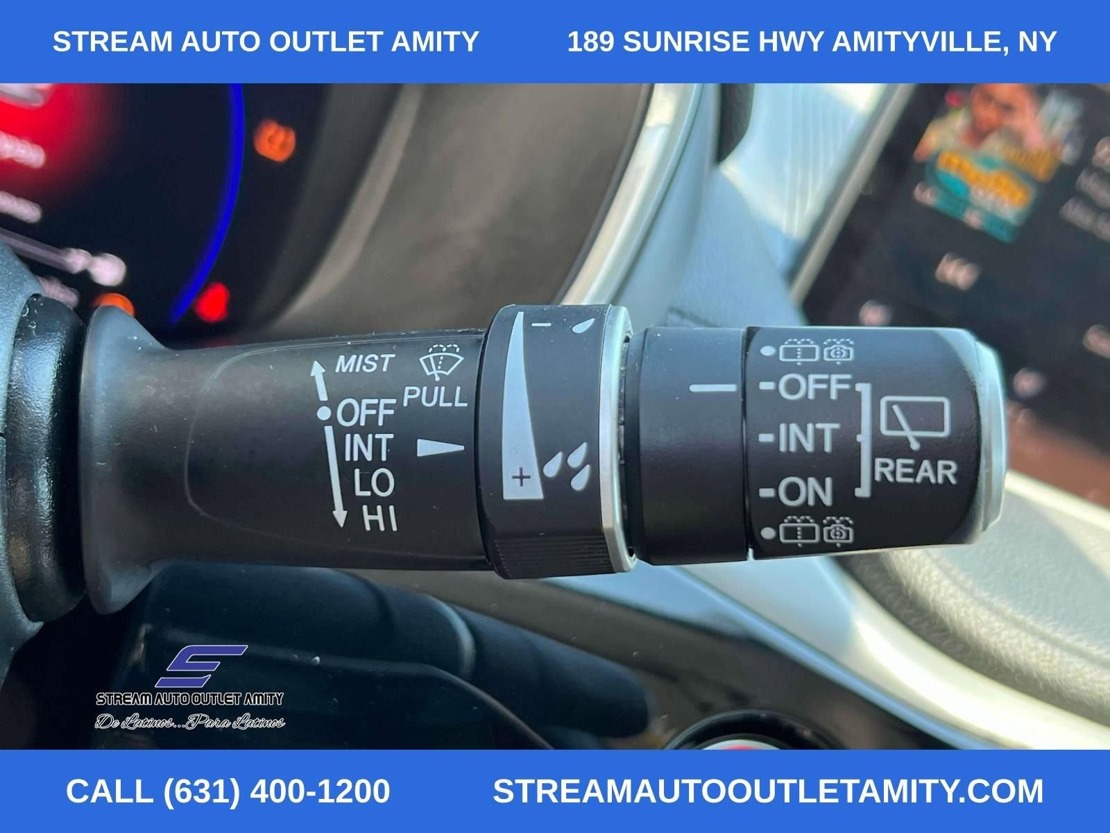 Used 2023 Acura MDX SH-AWD image 28