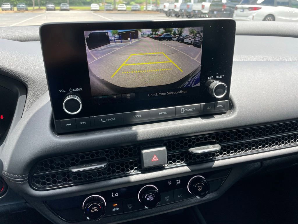Used 2025 Honda HR-V LX image 17