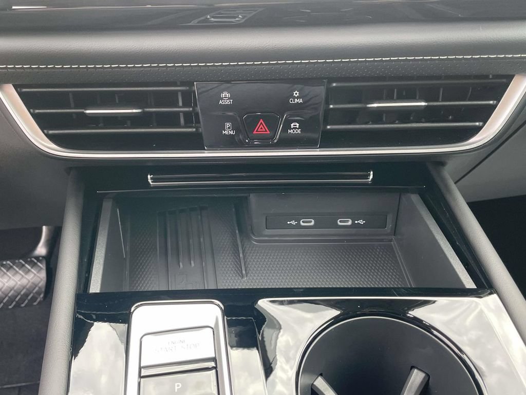 New 2026 Volkswagen Atlas SE FWD image 28