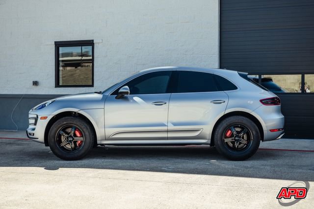 Used 2015 Porsche Macan Turbo image 37