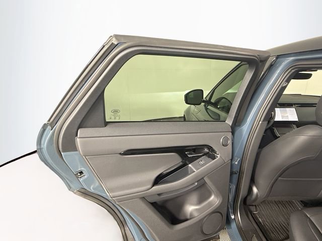 Used 2026 Land Rover Range Rover Evoque Dynamic SE image 18