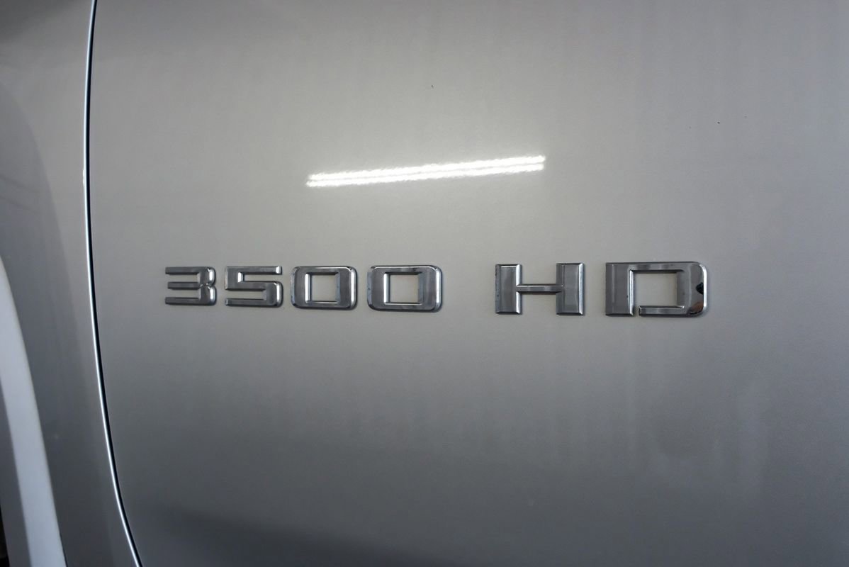 Used 2022 Chevrolet Silverado 3500 LT w/ Convenience Package image 55