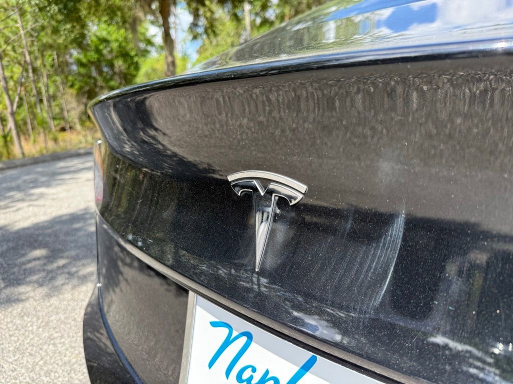 Used 2018 Tesla Model 3 Long Range RWD image 12