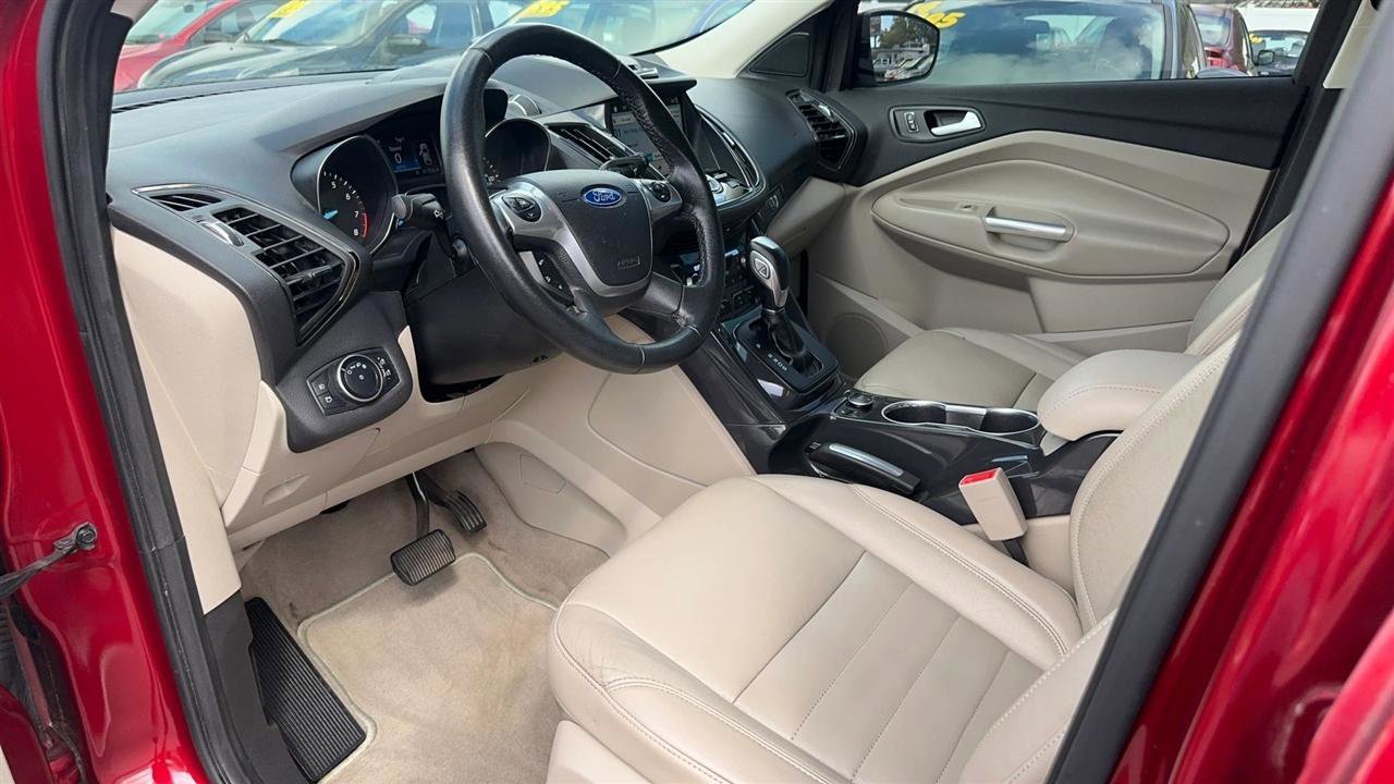 Used 2016 Ford Escape Titanium w/ Equipment Group 301A image 34