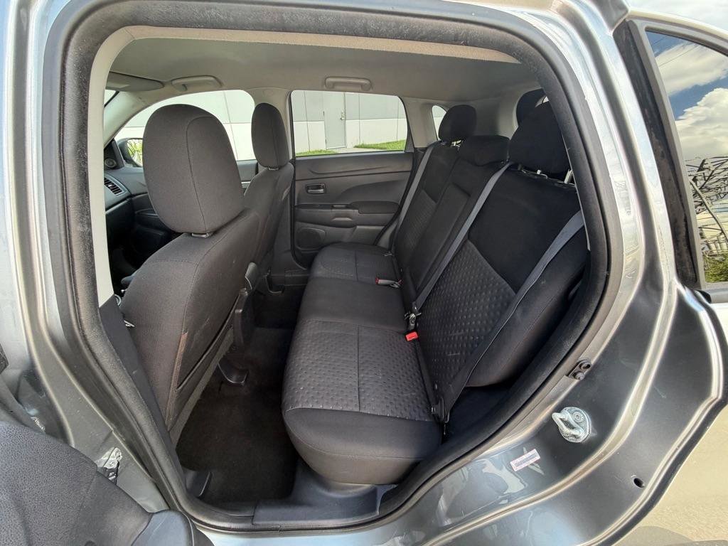 Used 2011 Mitsubishi Outlander Sport SE FWD image 21