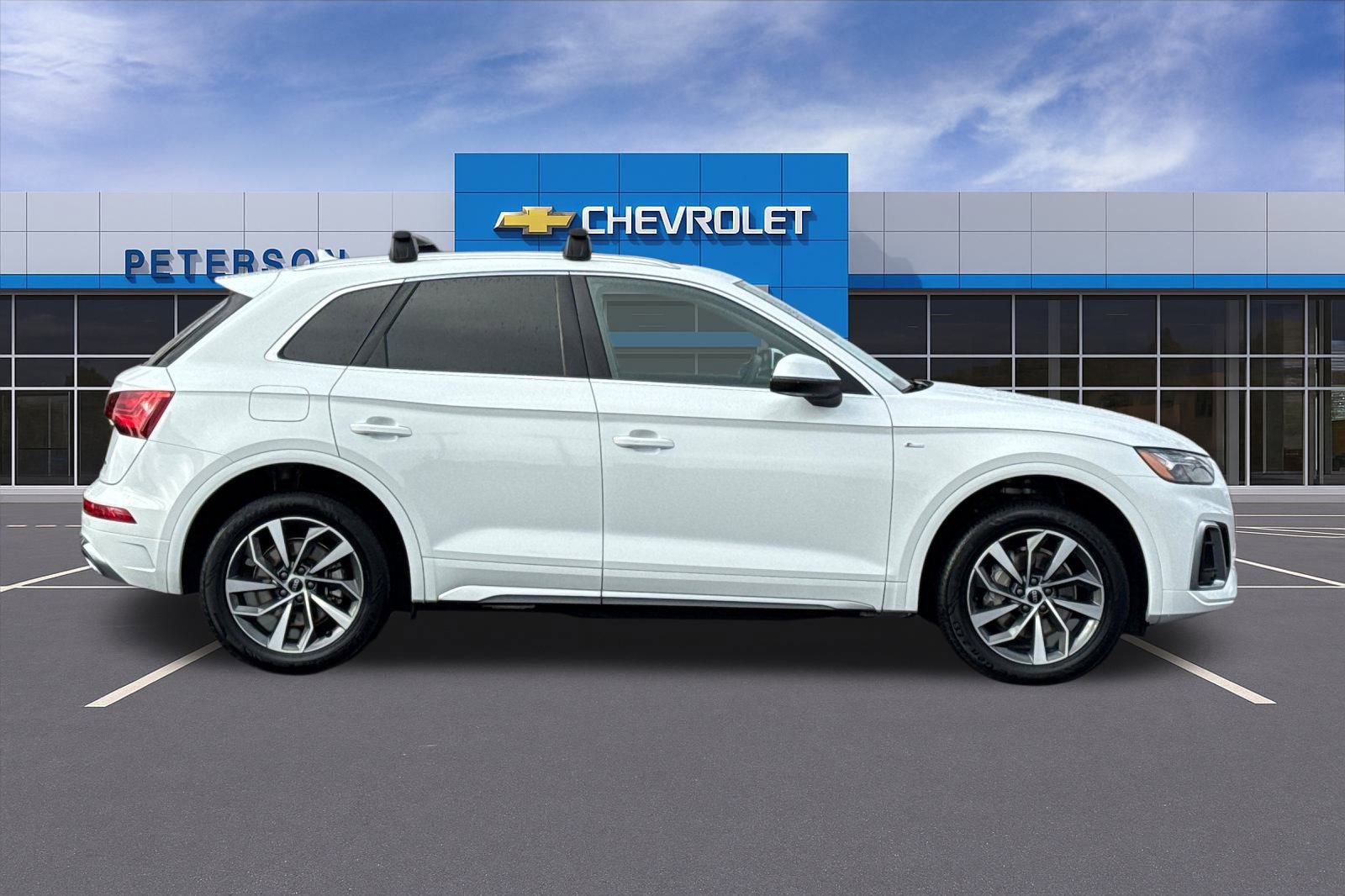 Used 2024 Audi Q5 2.0T Premium Plus image 3