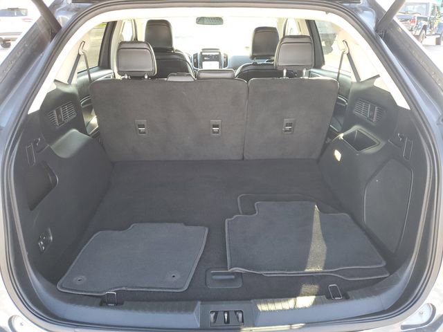 Certified 2024 Ford Edge Titanium image 9