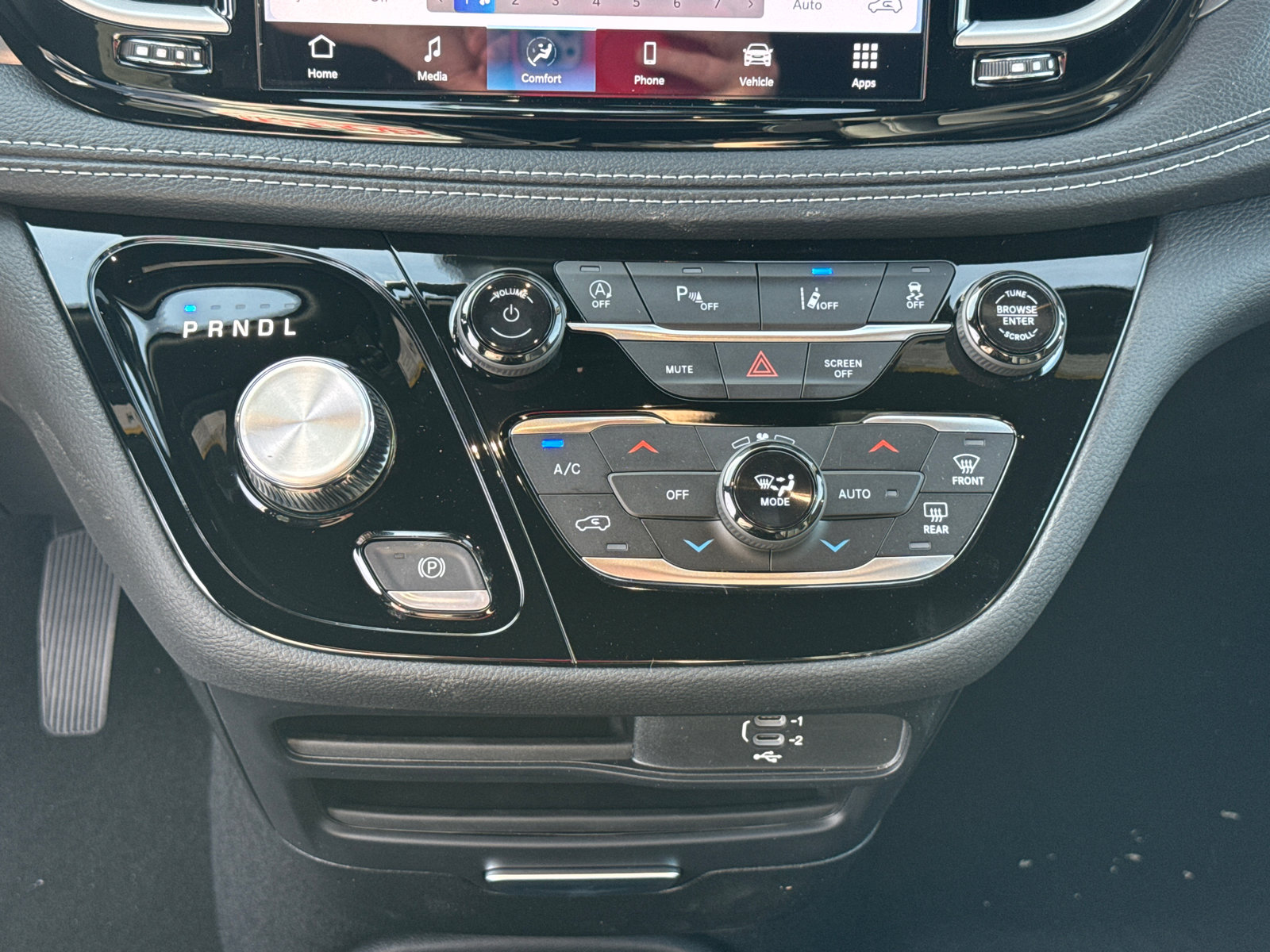 New 2026 Chrysler Pacifica Select w/ S Appearance Package FWD image 13