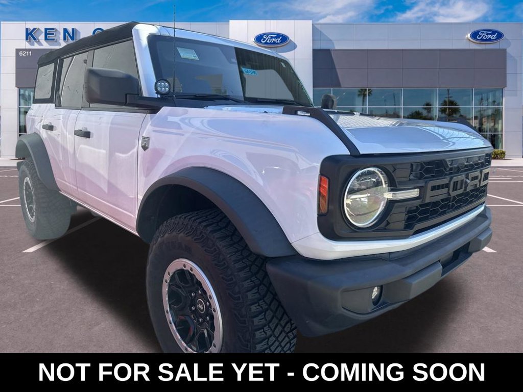Used 2023 Ford Bronco Big Bend w/ Sasquatch Package AWD/4WD image 1
