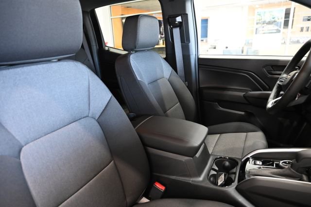 New 2026 Chevrolet Colorado W/T w/ WT Custom Package AWD/4WD image 10