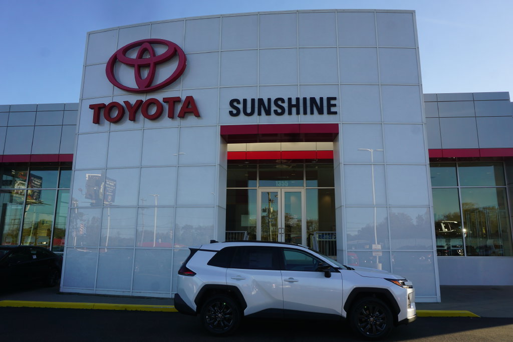 New 2026 Toyota RAV4 XLE Premium w/ Panoramic Sun Roof Package AWD/4WD image 1