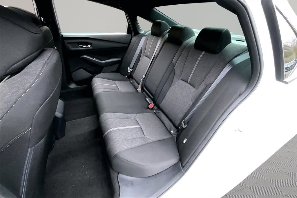 Used 2023 Honda Accord Sport image 18