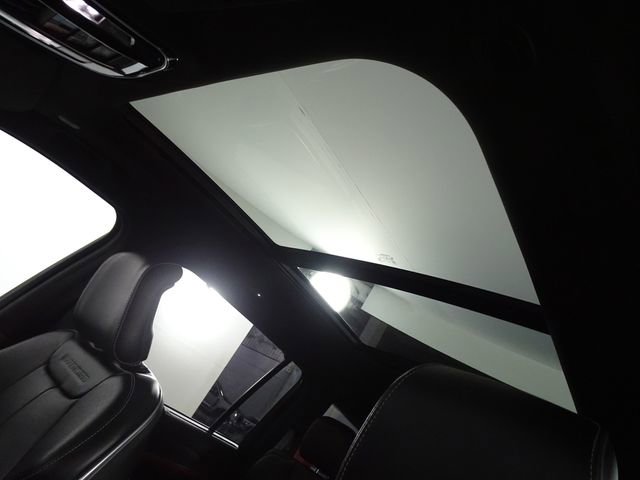 Used 2021 Jeep Grand Cherokee L Overland w/ Luxury Tech Group IV image 11