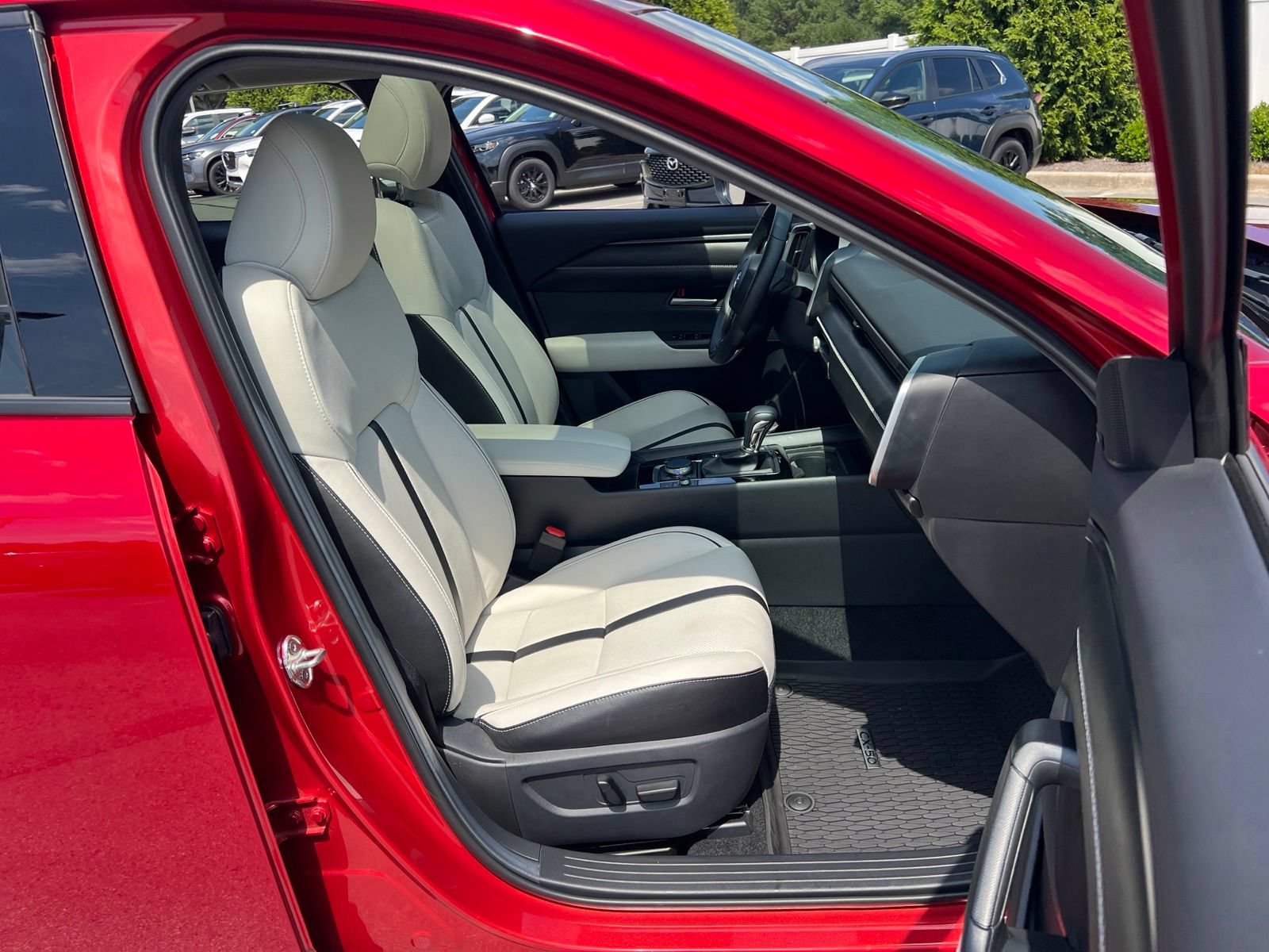 Certified 2026 MAZDA CX-50 AWD 2.5 S w/ Weather Package image 43