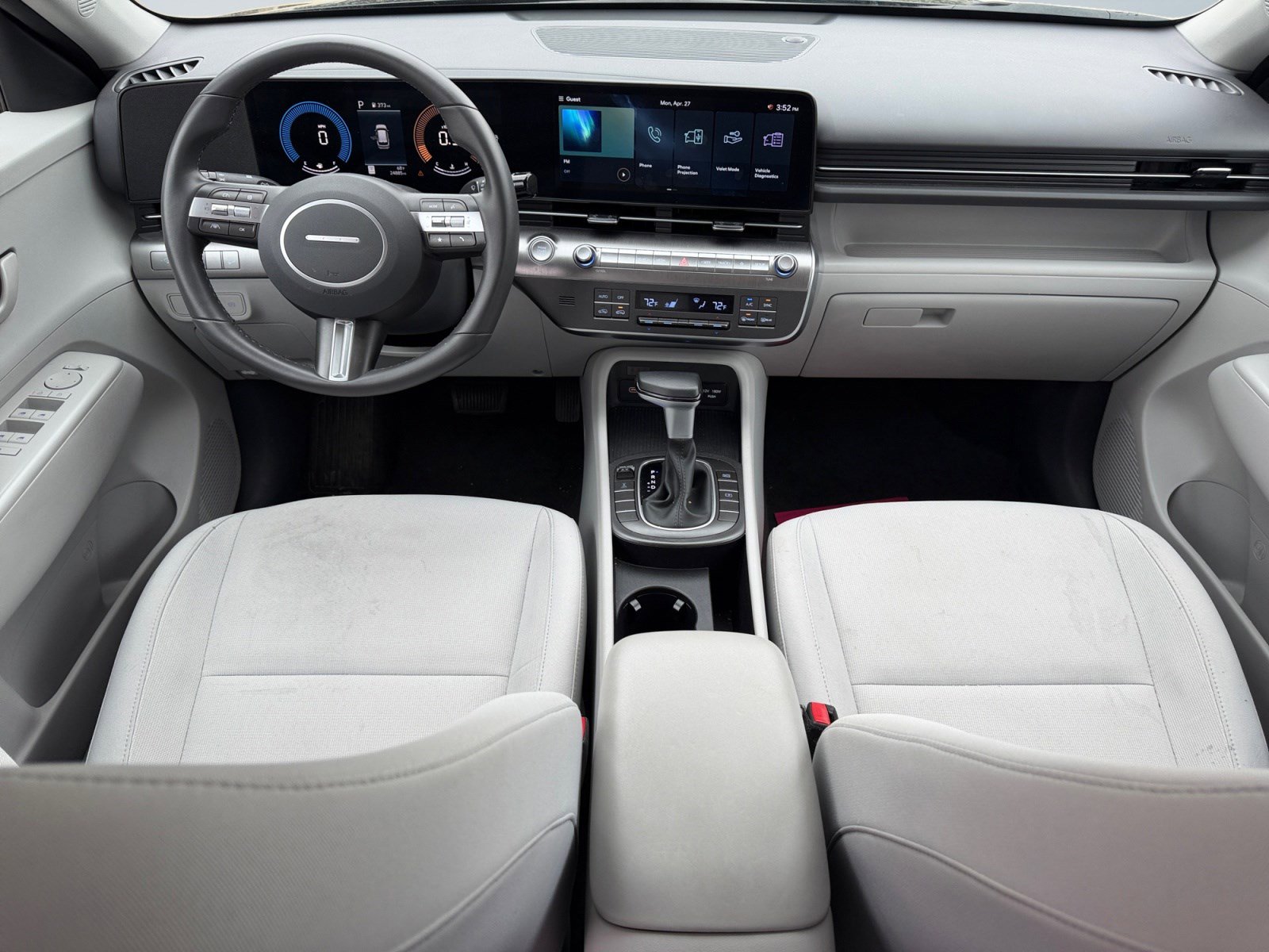 Certified 2025 Hyundai Kona SEL AWD/4WD image 12