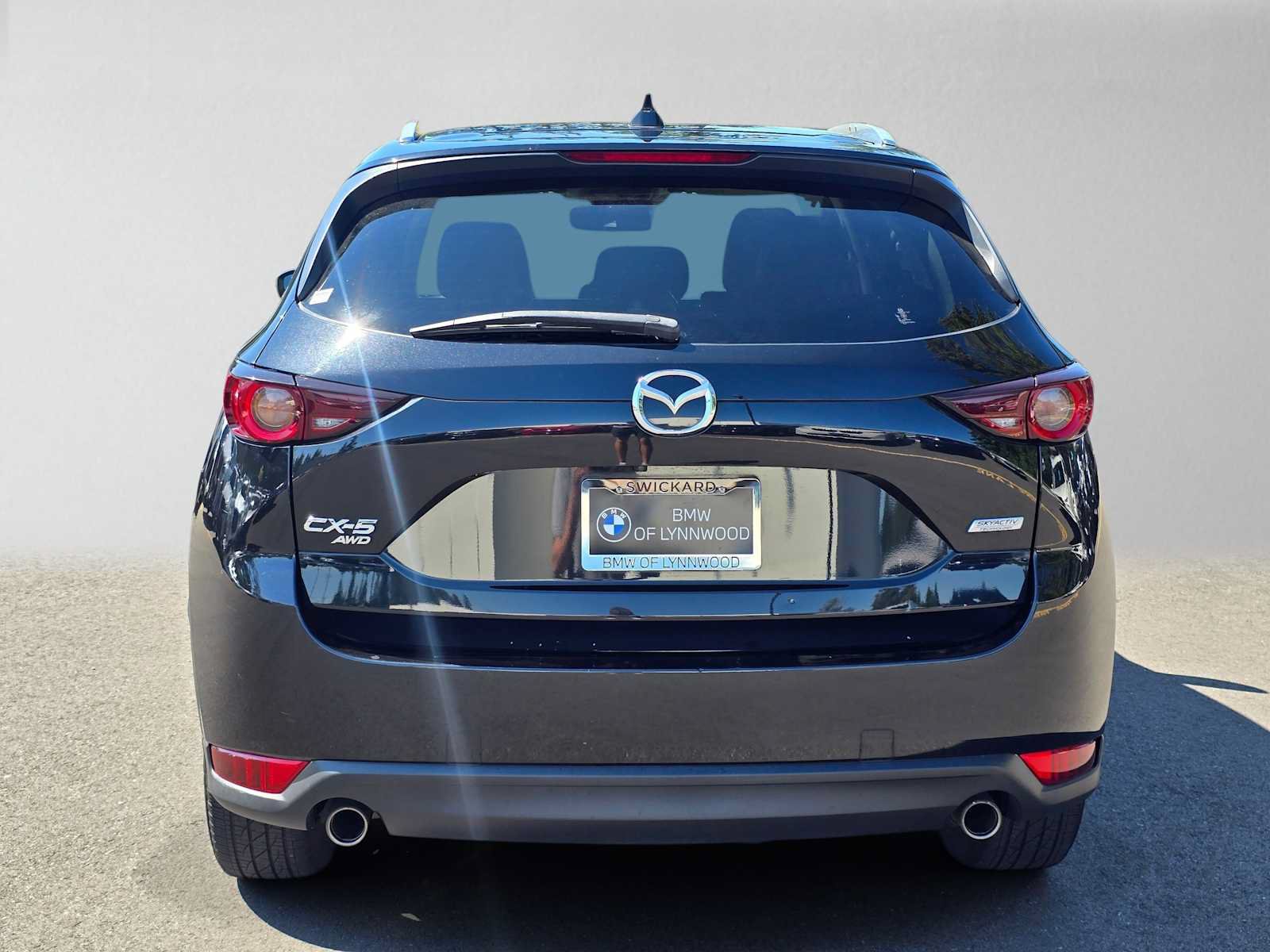 Used 2018 MAZDA CX-5 Touring w/ Preferred Equipment Package AWD/4WD image 4