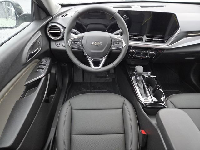 New 2026 Chevrolet Trax ACTIV w/ Sunroof Package image 31