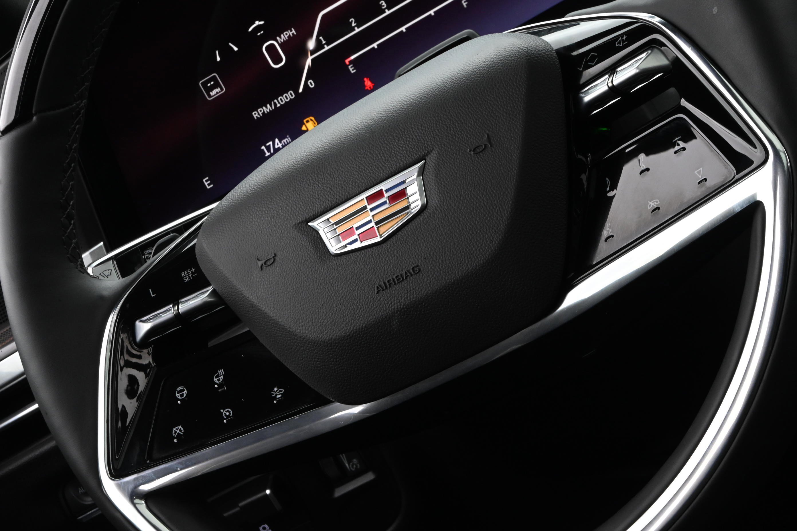 Used 2026 Cadillac Escalade Luxury image 36