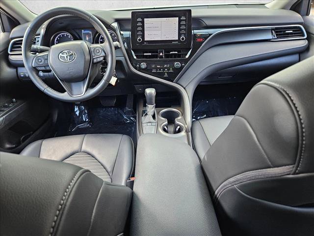 Used 2023 Toyota Camry SE FWD image 16