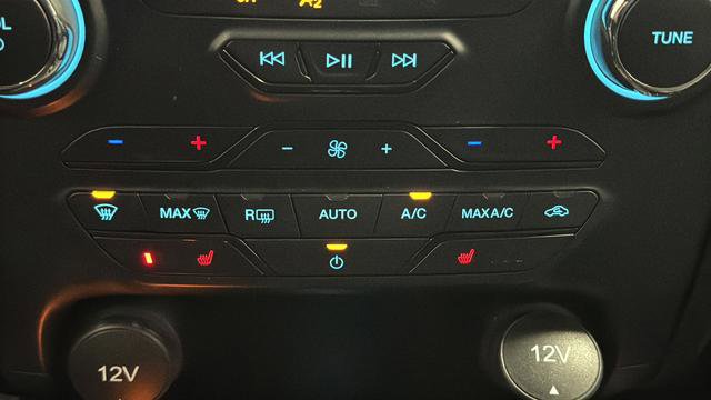 Used 2023 Ford Ranger Lariat w/ Technology Package AWD/4WD image 17