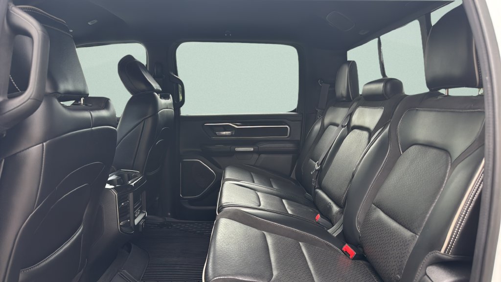 Used 2019 RAM 1500 Laramie w/ Sport Appearance Package AWD/4WD image 24