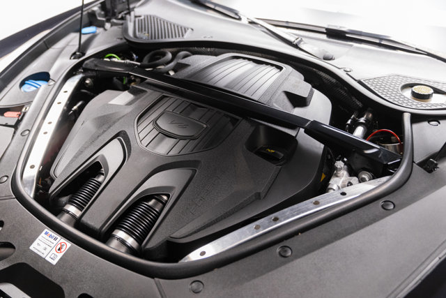 Used 2023 Porsche Panamera 4S Executive image 47