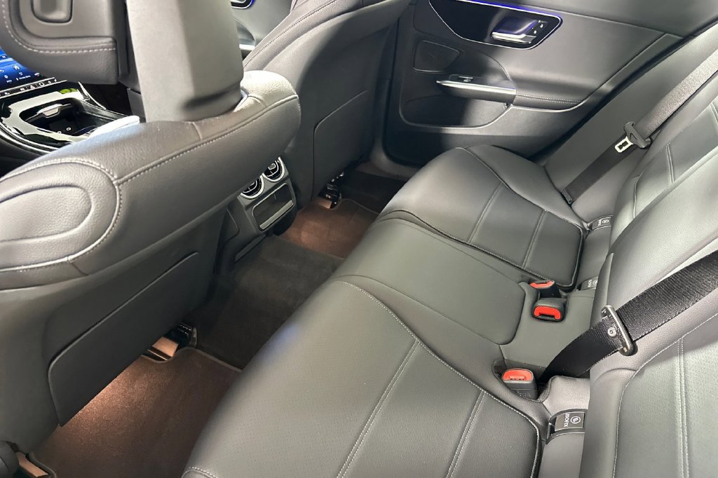 Certified 2026 Mercedes-Benz C 300 Sedan image 15
