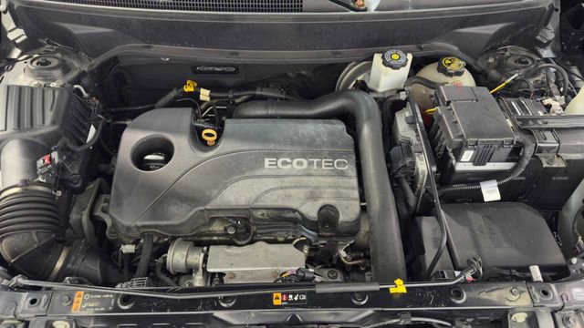 Used 2018 Chevrolet Equinox LS FWD image 33