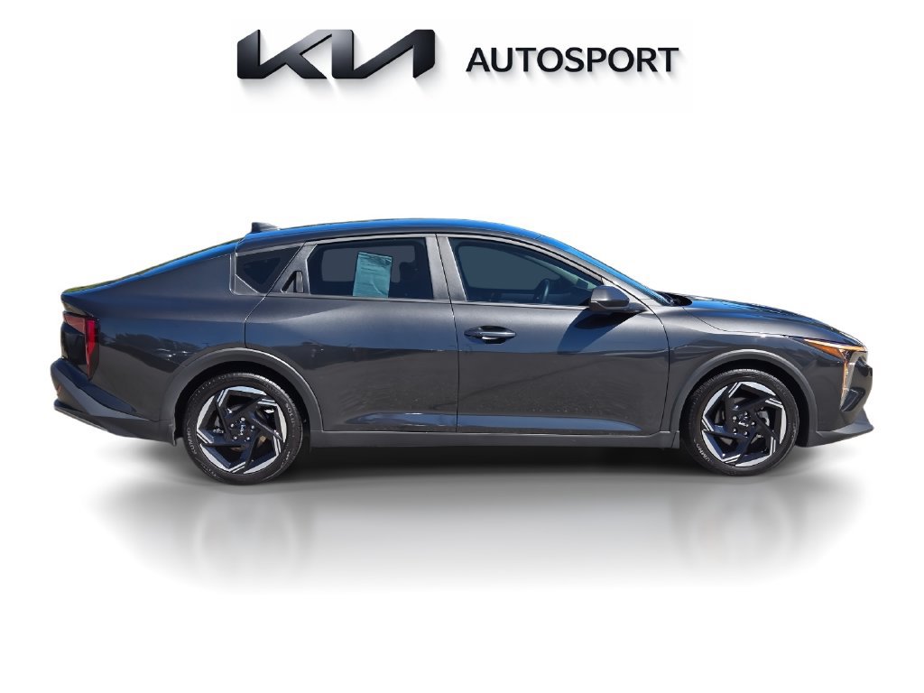 Certified 2025 Kia K4 GT-Line Turbo FWD image 7