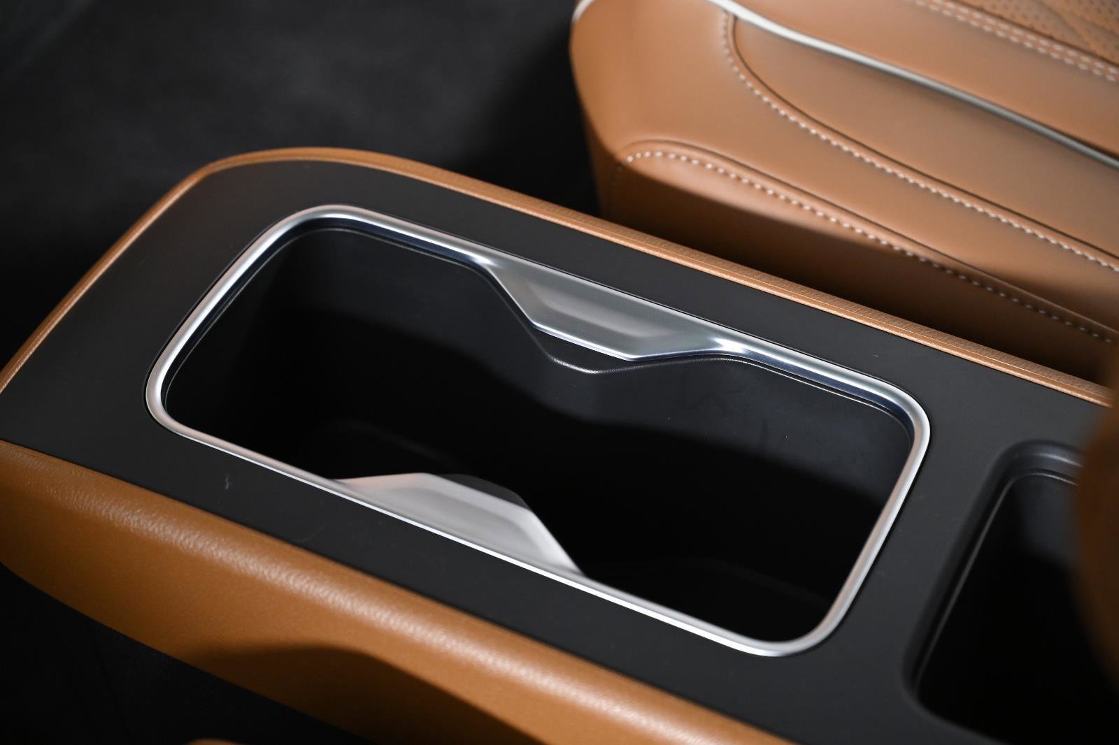 Used 2026 INFINITI QX60 Autograph w/ Dark Cargo Package image 32