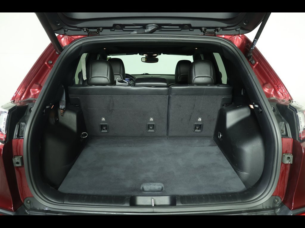 Used 2021 Jeep Cherokee Latitude Lux 80th Anniv w/ Quick Order Package 26U 80TH image 10