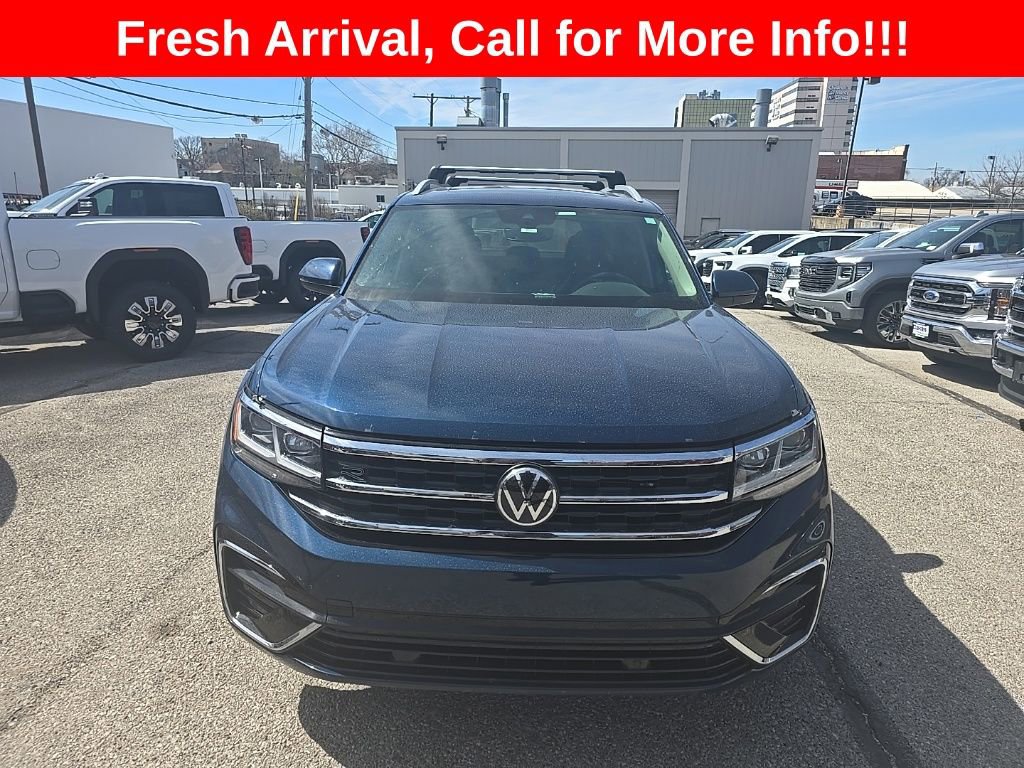 Used 2021 Volkswagen Atlas SEL R-Line w/ MDO Package (Bench Seat) image 2