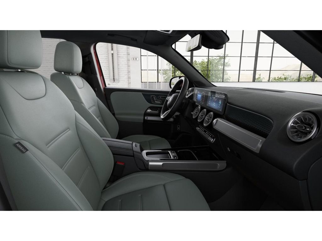 New 2026 Mercedes-Benz GLB 250 4MATIC image 4