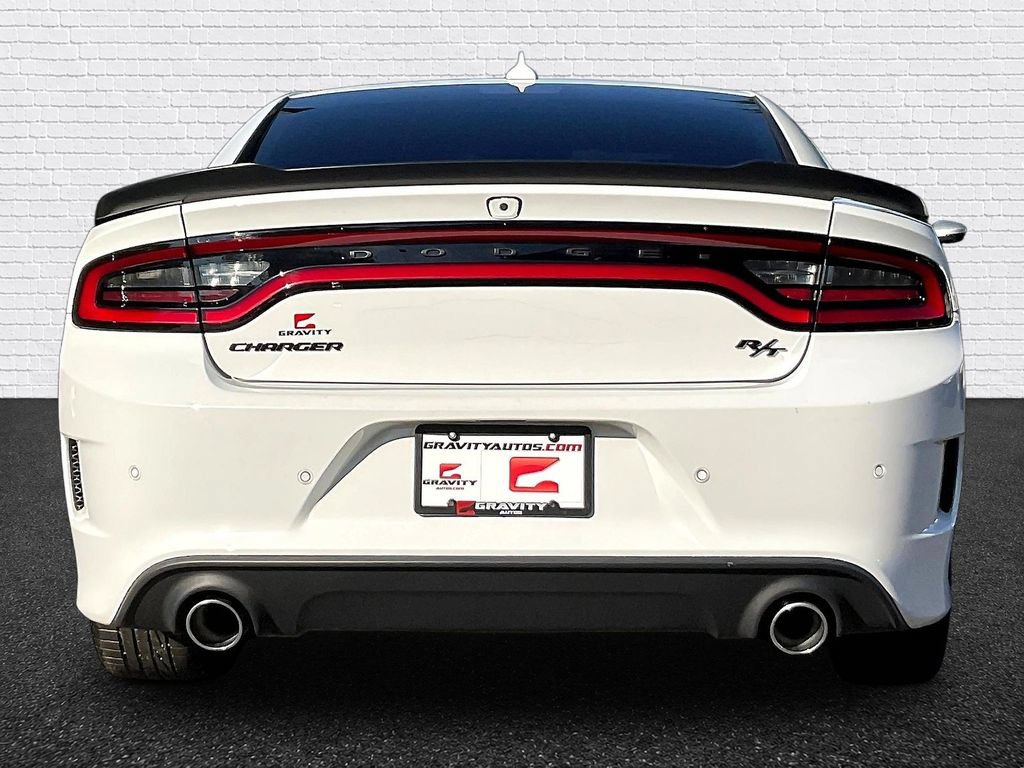 Used 2022 Dodge Charger R/T w/ Plus Group RWD image 5