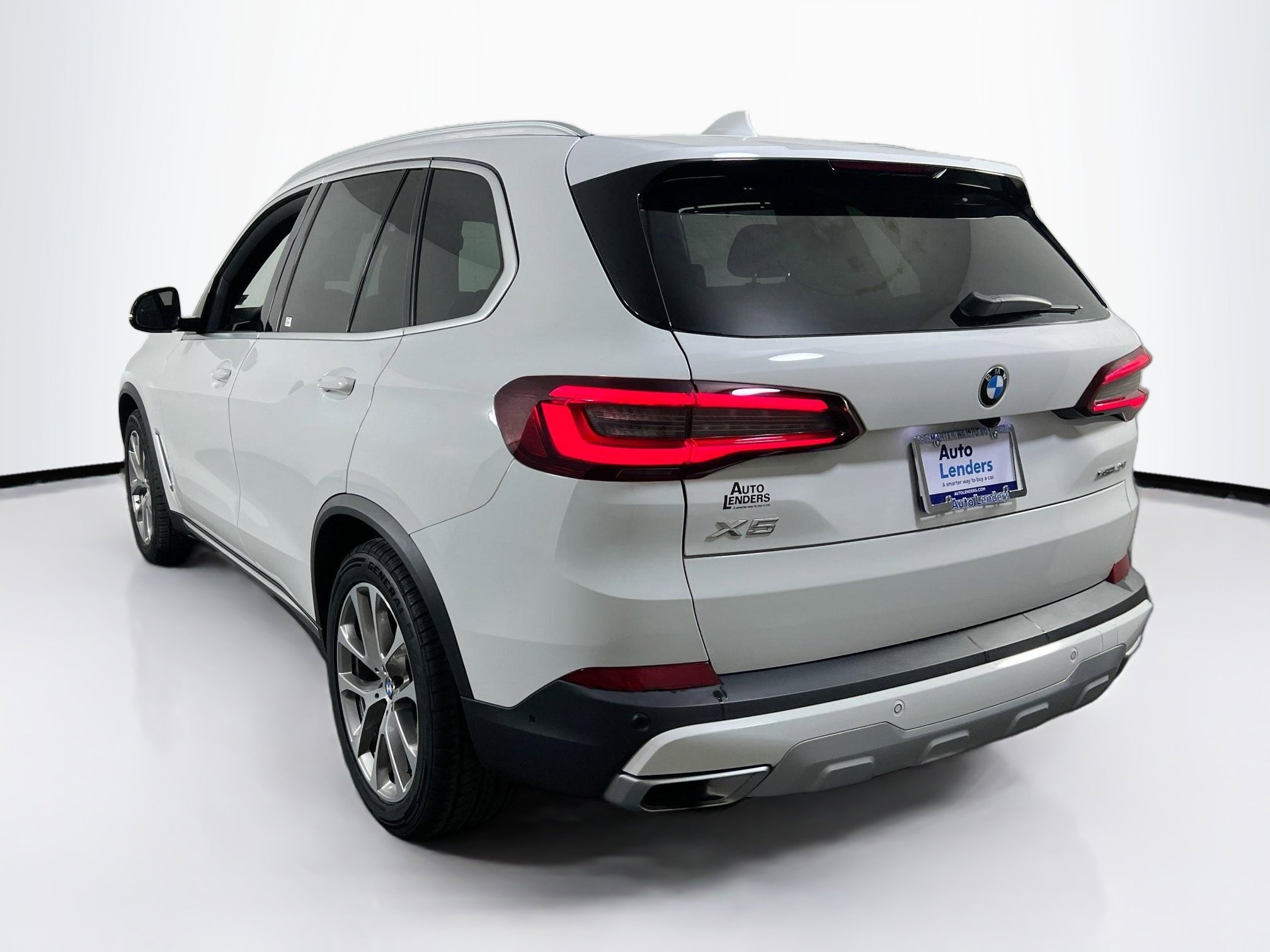Used 2022 BMW X5 xDrive40i w/ Premium Package AWD/4WD image 7