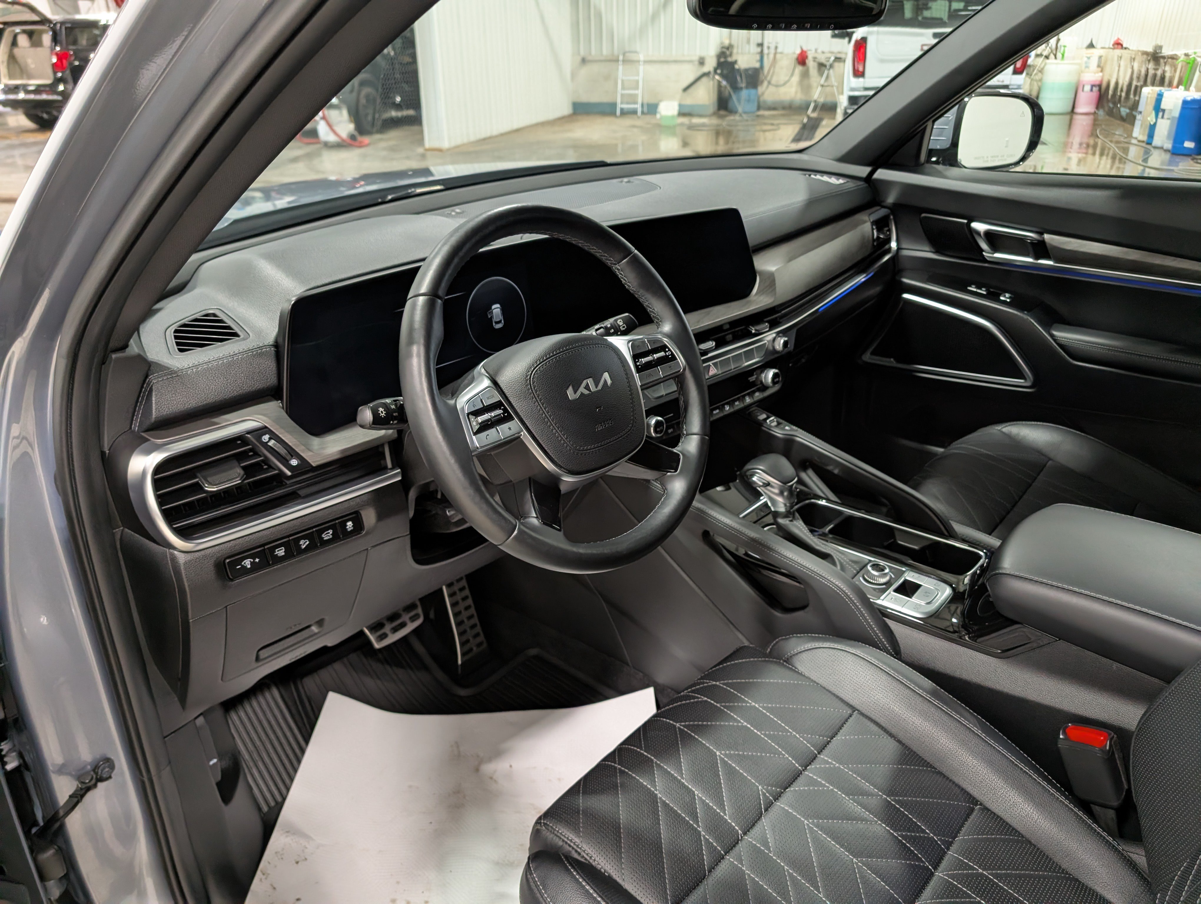 Used 2024 Kia Telluride SX X-Pro AWD/4WD image 13
