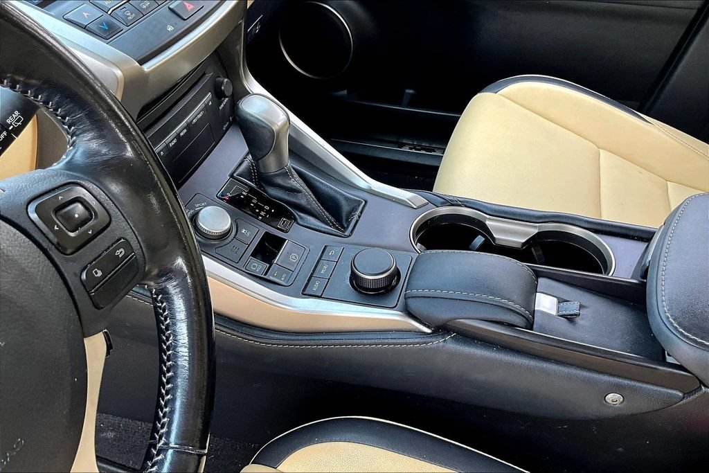 Used 2016 Lexus NX 200t FWD image 18