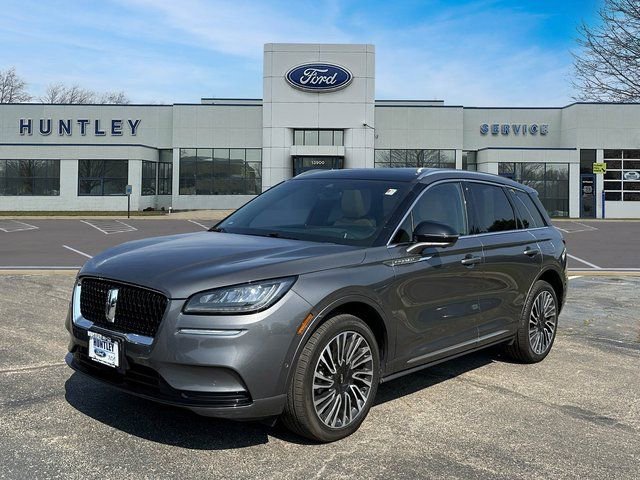 Used 2022 Lincoln Corsair Reserve w/ Equipment Group 201A AWD/4WD video 1