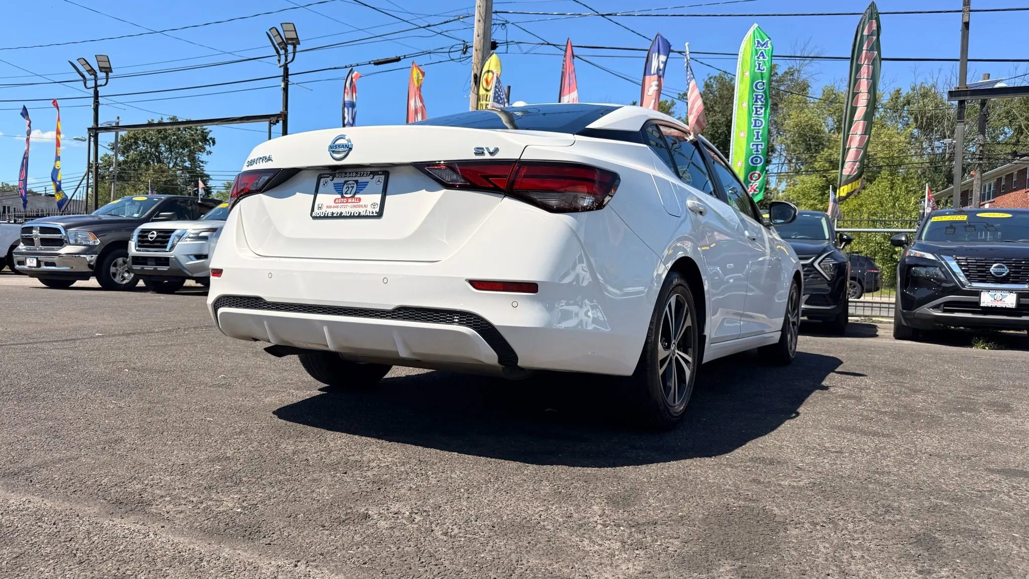 Used 2022 Nissan Sentra SV image 10