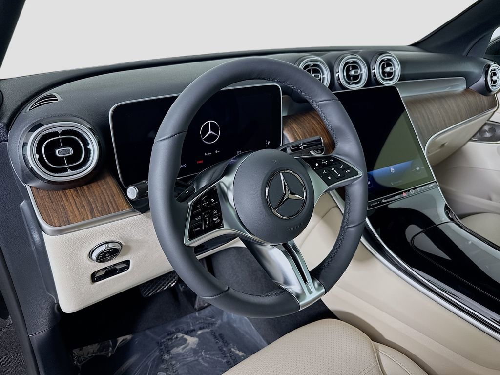 New 2026 Mercedes-Benz GLC 300 4MATIC image 9