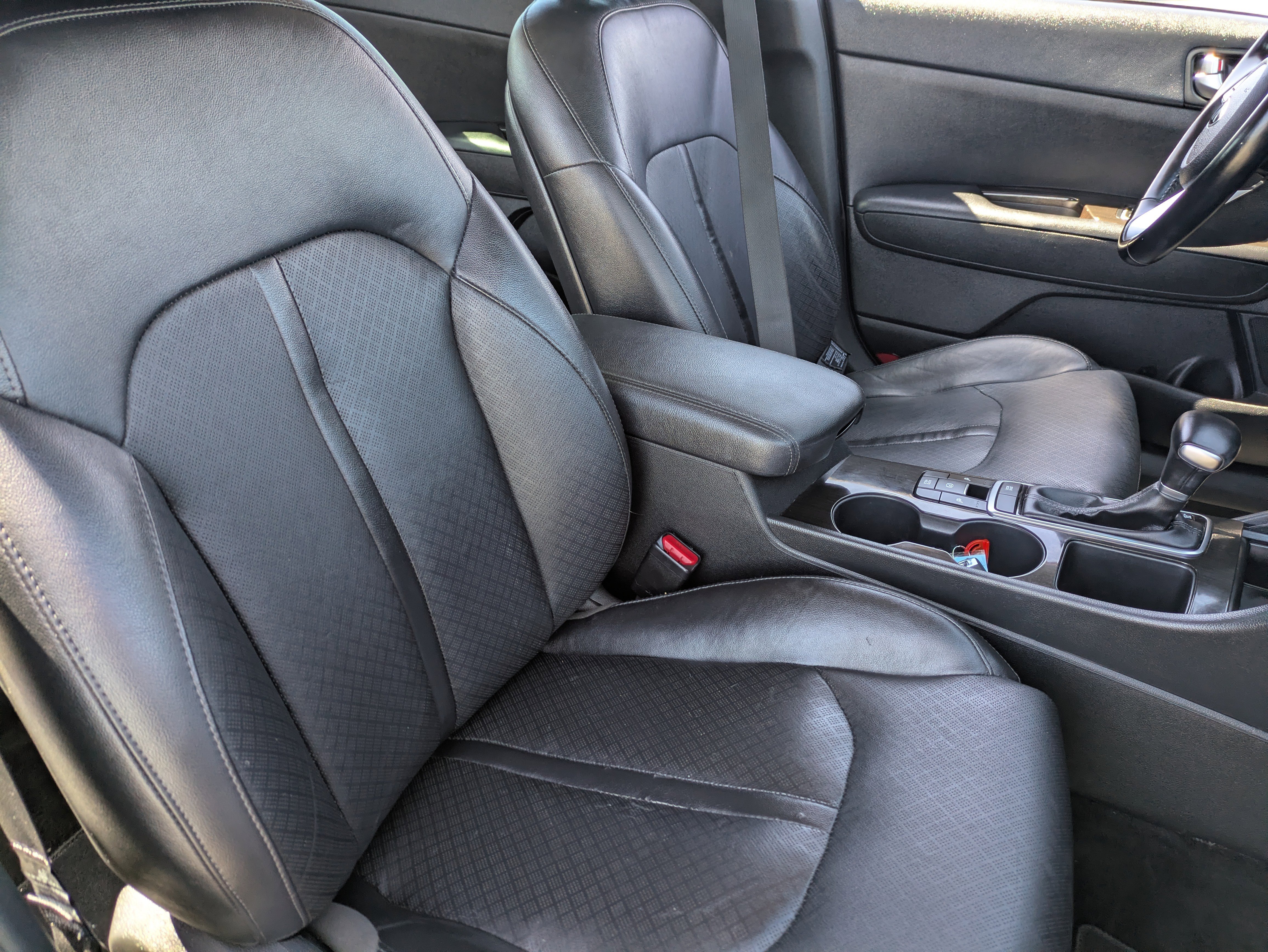 Used 2020 Kia Optima EX image 10