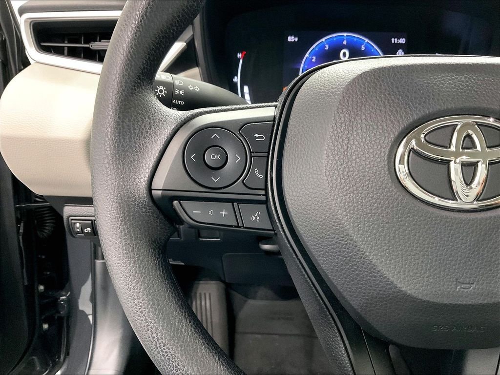 Used 2026 Toyota Corolla LE FWD image 22