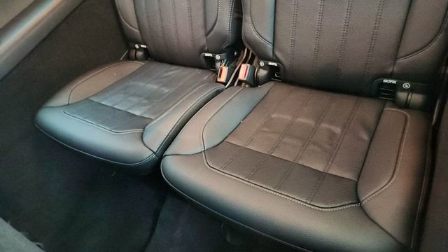 Used 2017 Mercedes-Benz GLS 450 4MATIC image 32