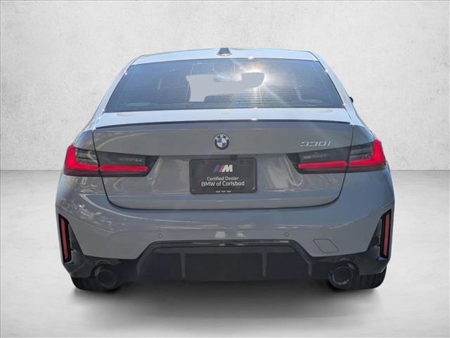 Used 2026 BMW 330i Sedan w/ M Sport Package image 4